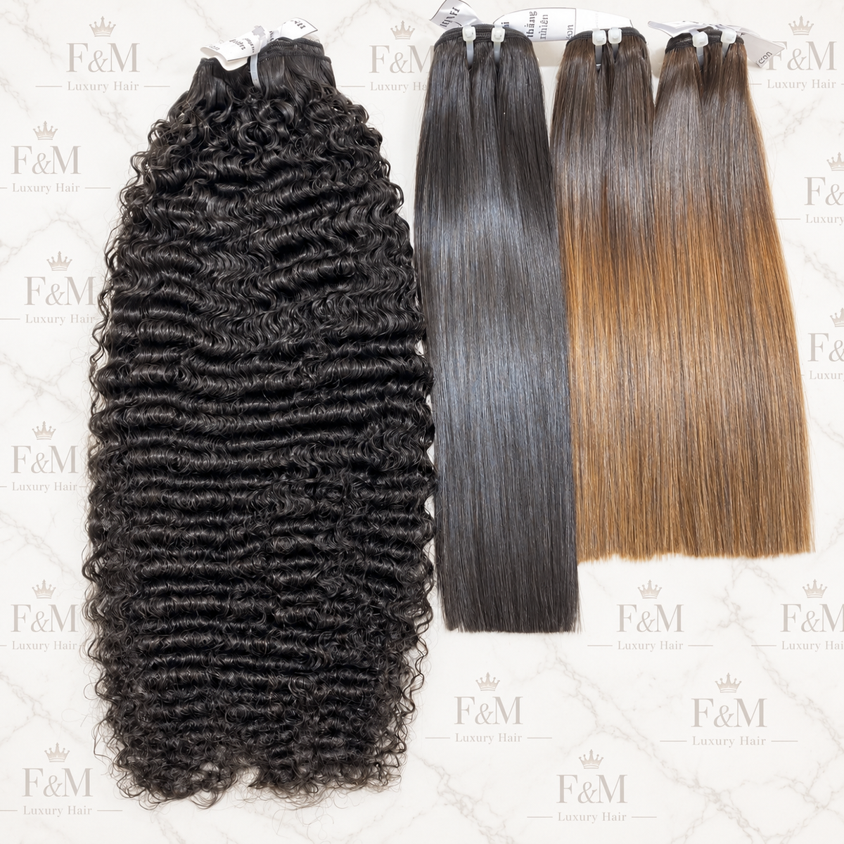 * Kinky Curly 28”
* Natural Straight 24”
* Honey Blonde Straight 22”